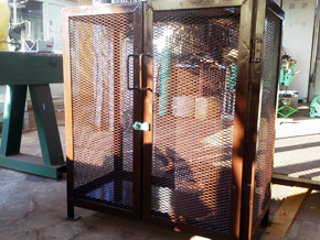 ボルビー君工房　ごみステーション